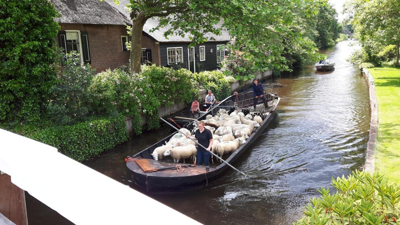Farmhouse Lodge Giethoorn Eksteriør billede