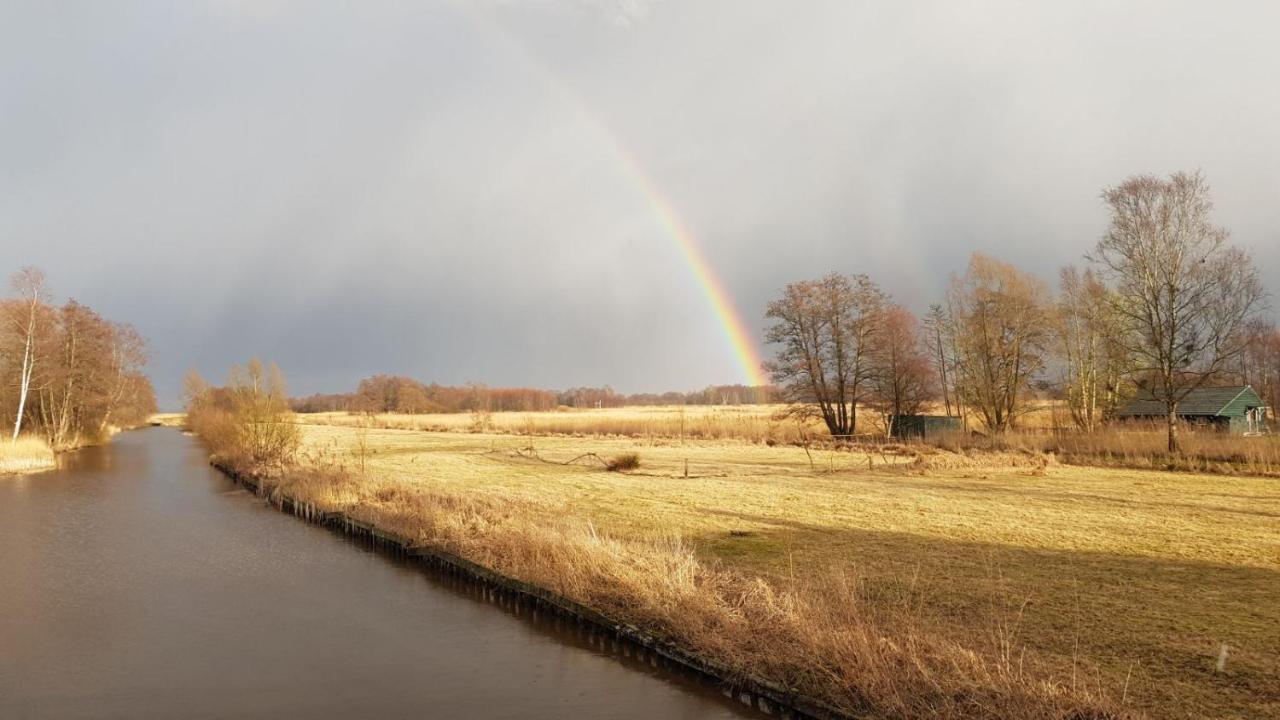 Farmhouse Lodge Giethoorn Eksteriør billede