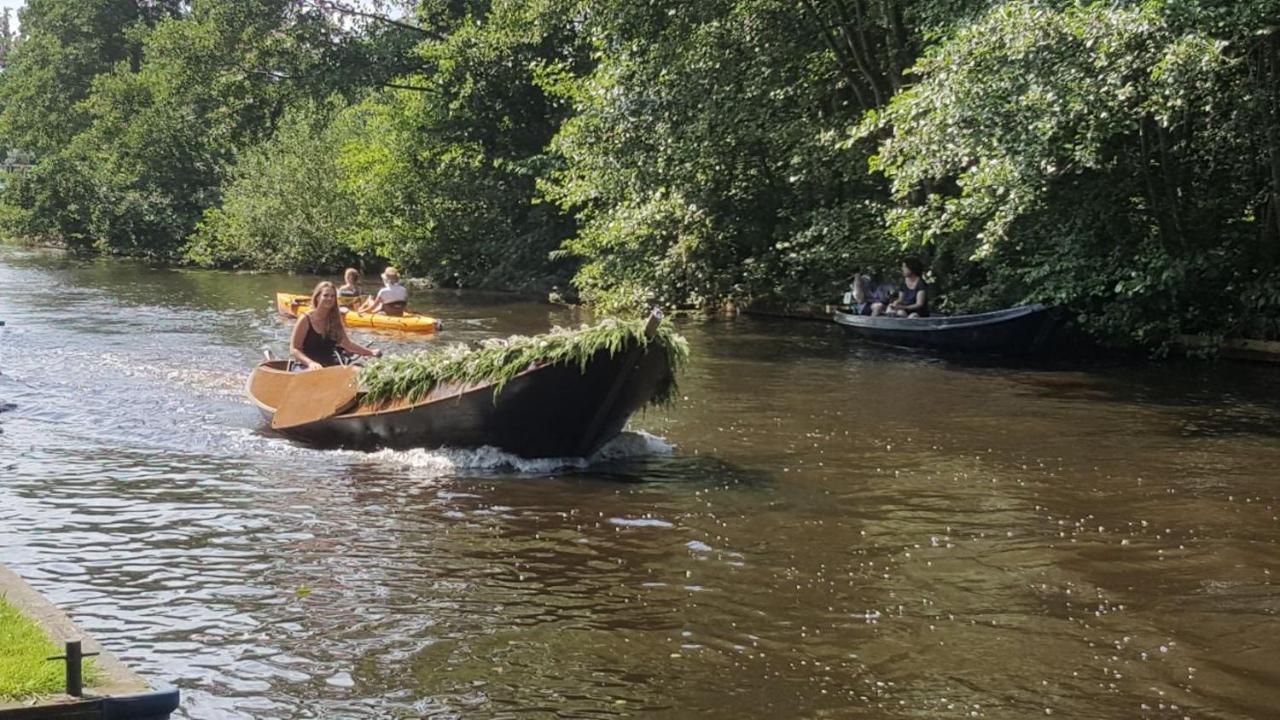 Farmhouse Lodge Giethoorn Eksteriør billede